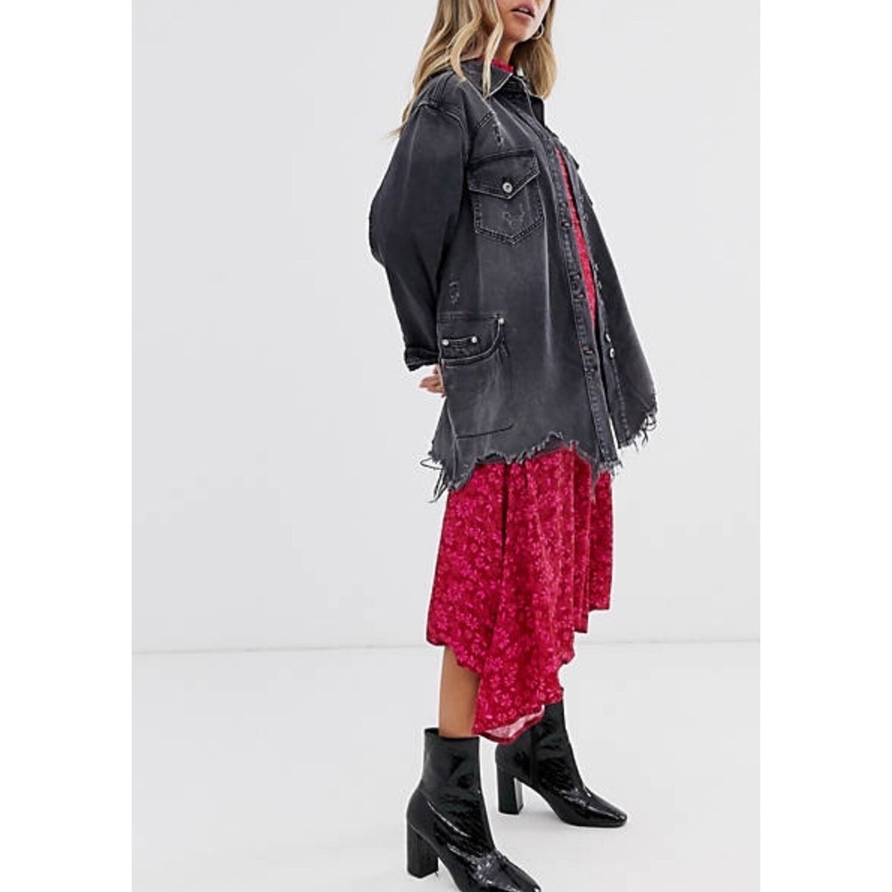 Free People Moonchild Distressed Destroy Hem Denim Boho Black Shirt Jacket Sz M